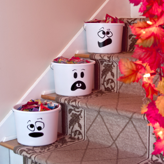 Sterilite-Pail-Full-Of-Candy Sterilite-Pail-Full-Of-Candy