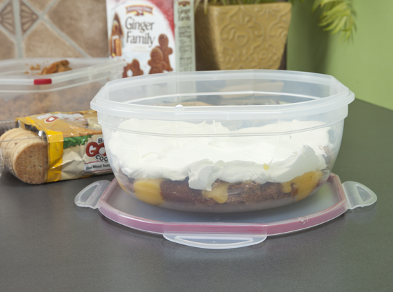 Sterilite-PumpkinTrifle-Step3