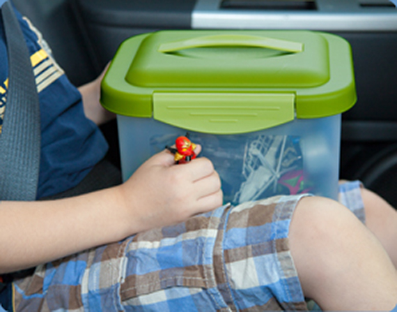 1892_ToysinCarUse 1892_ToysinCarUse