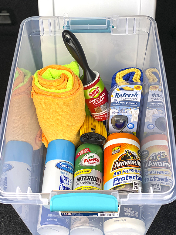 Car Cleaning Kit (1) Car Cleaning Kit (1)