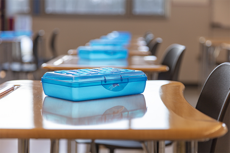 1722-School 1722-School